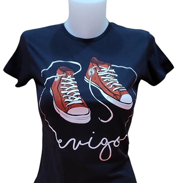 Camiseta Moza Morriña Vigo zapatillas - Imagen 1